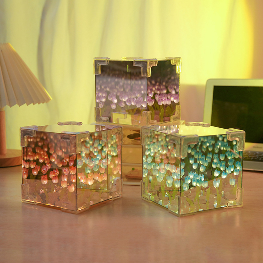 DIY Tulip Cube Mirror Lamp Picture