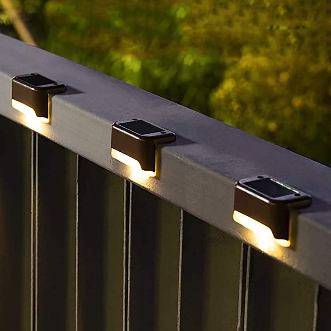 Outdoor LED Solar Deck Lights Scene Picture