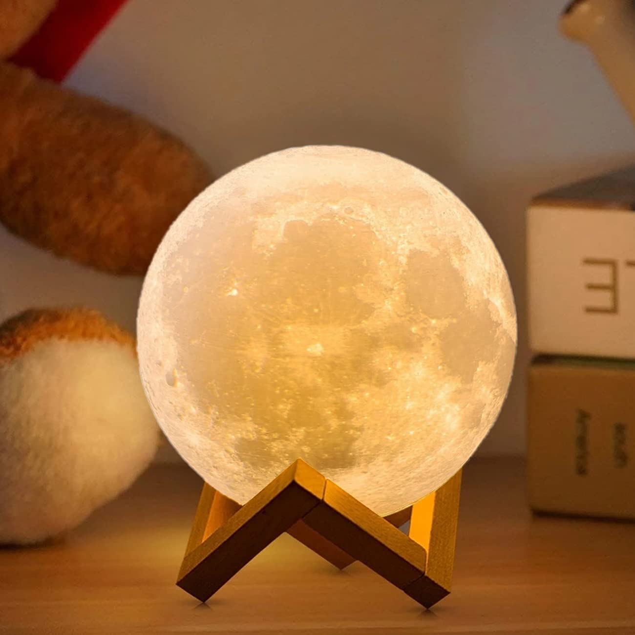 3D Printed Moon Lamp