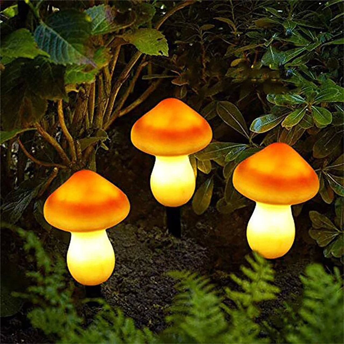 LED Solar Fairy Mushroom Lights Scene Picture