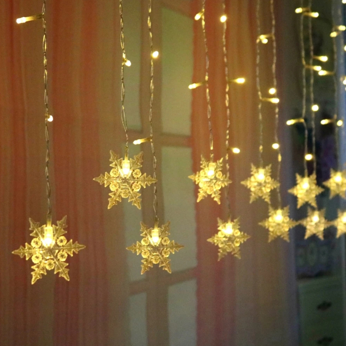 4M Led Snowflake Fairy String Lights Scene Picture