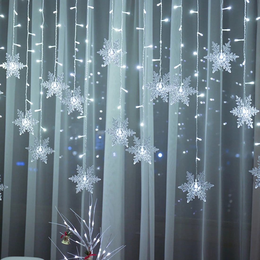 4M Led Snowflake Fairy String Lights Scene Picture